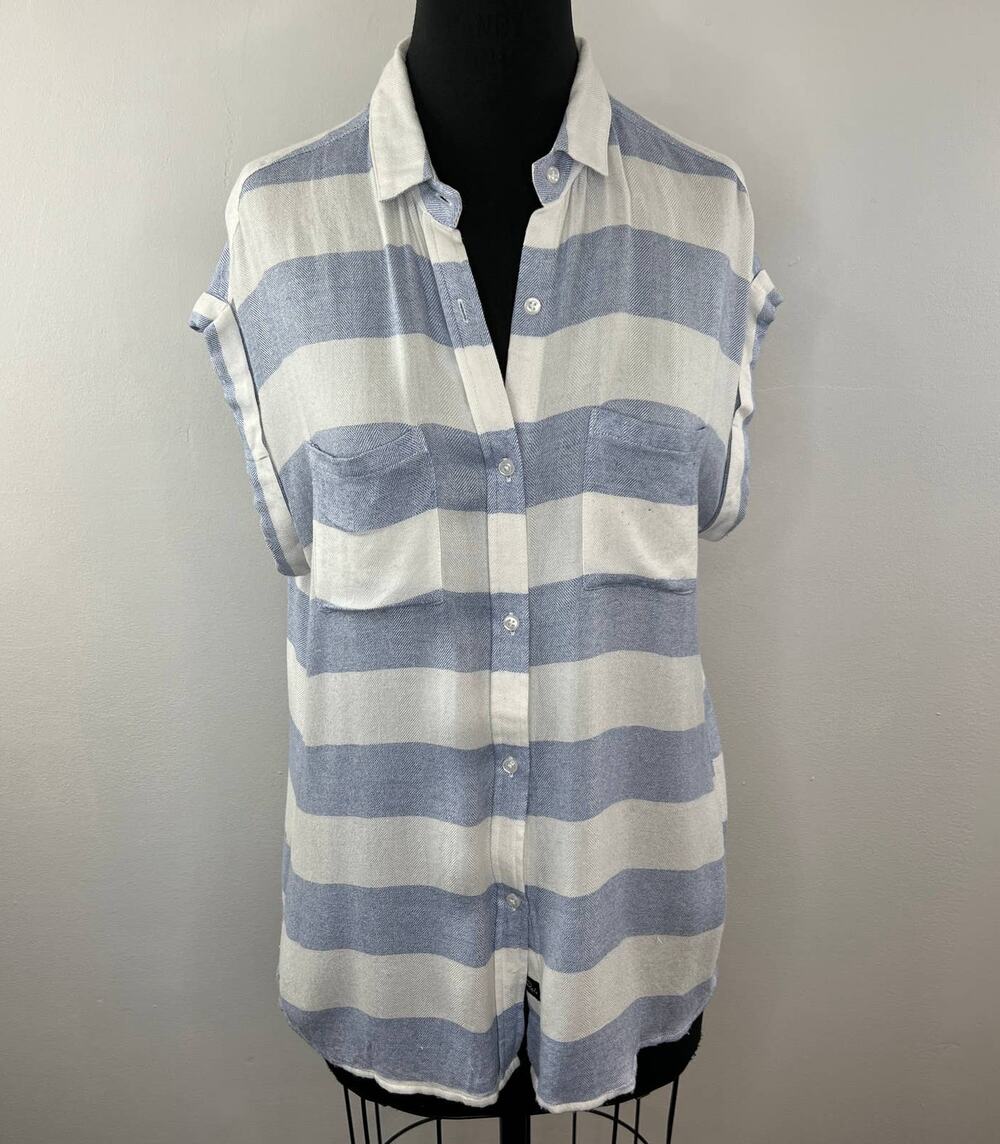 RAILS Blue White Striped Short Sleeve Button Down Collared Pocket Top Sz S